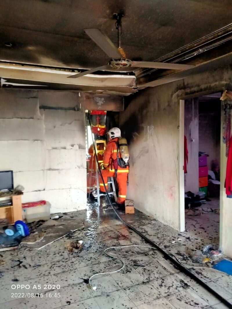 Rumah teres di Sibu Jaya terbakar | DayakDaily