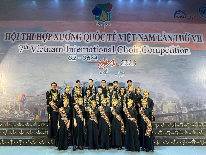 Chamber Choir of St Joseph’s Private Secondary School crowned champion in Vietnam meet DayakDaily